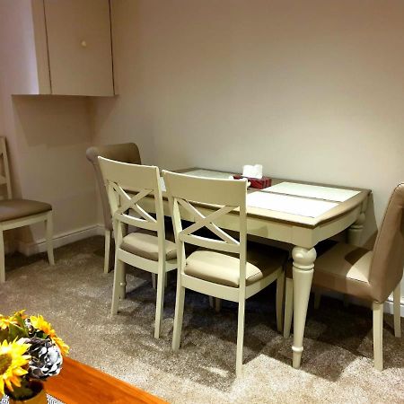 Elegant 2 Bed Apartment In Manchester Luaran gambar